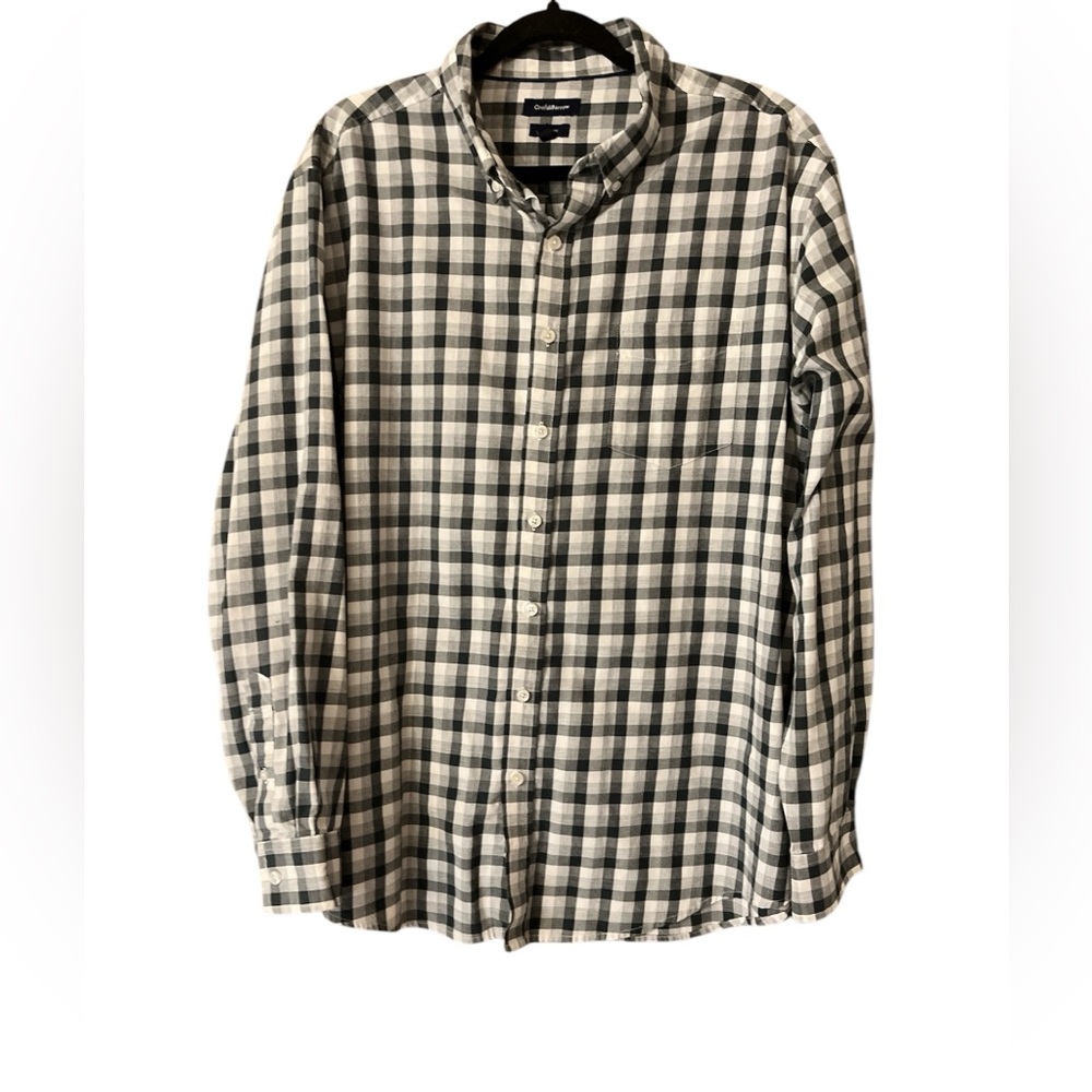Croft & Barrow plaid button up shirt